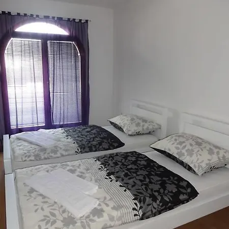 Havana Hostel *